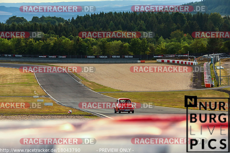 Bild #18043790 - After Work Classics - Nürburgring GP Strecke (25.07.2022)
