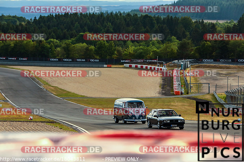Bild #18043811 - After Work Classics - Nürburgring GP Strecke (25.07.2022)