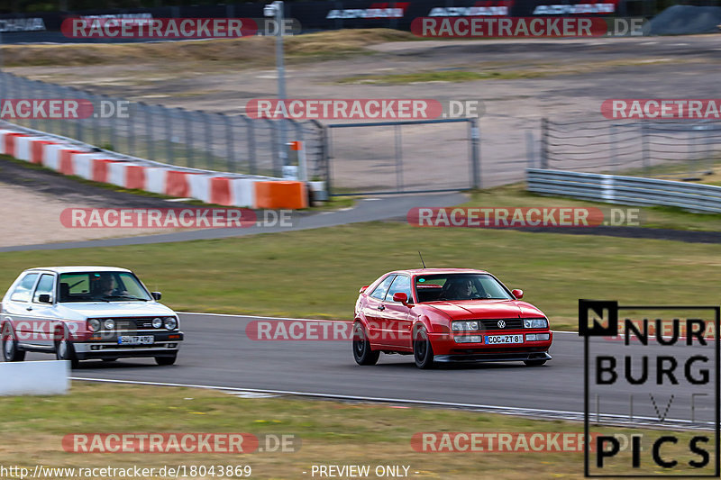 Bild #18043869 - After Work Classics - Nürburgring GP Strecke (25.07.2022)