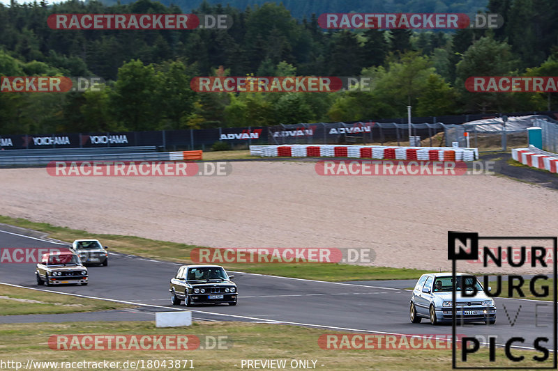 Bild #18043871 - After Work Classics - Nürburgring GP Strecke (25.07.2022)
