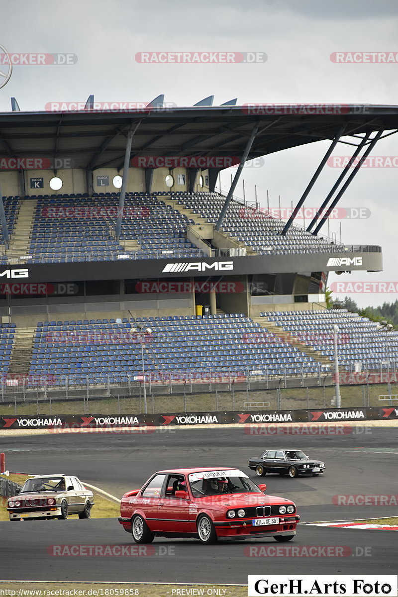 Bild #18059858 - After Work Classics - Nürburgring GP Strecke (25.07.2022)