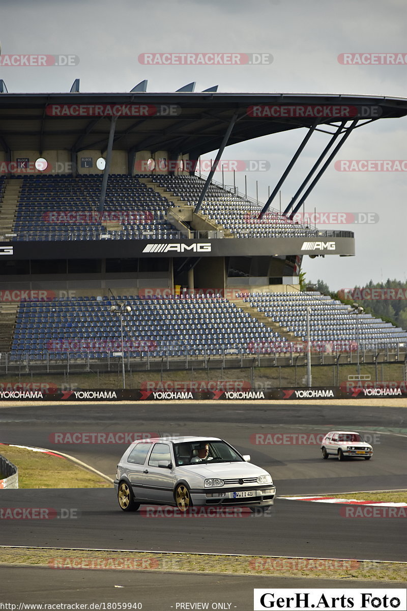 Bild #18059940 - After Work Classics - Nürburgring GP Strecke (25.07.2022)