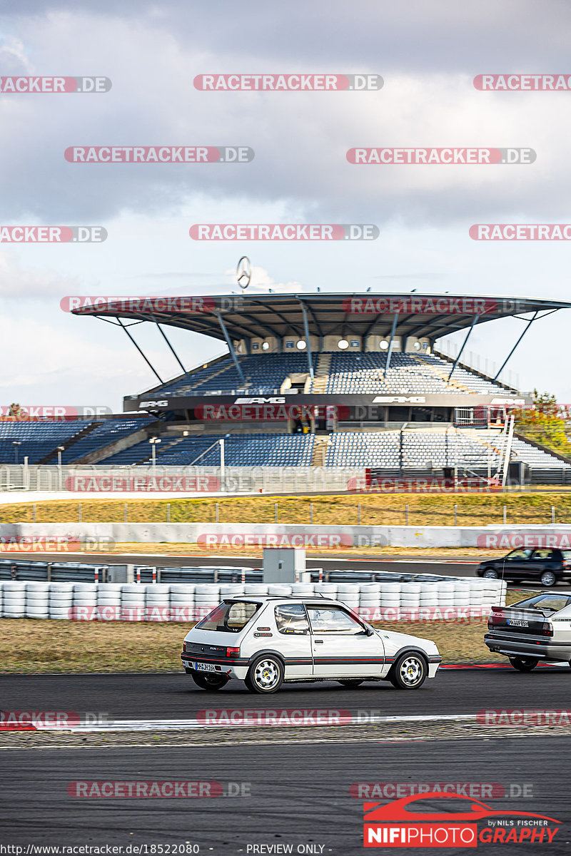 Bild #18522080 - After Work Classics Nürburgring GP-Strecke