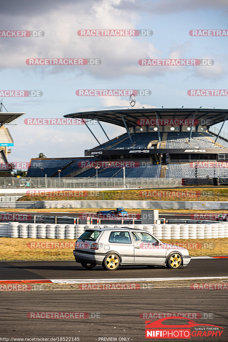 Bild #18522145 - After Work Classics Nürburgring GP-Strecke