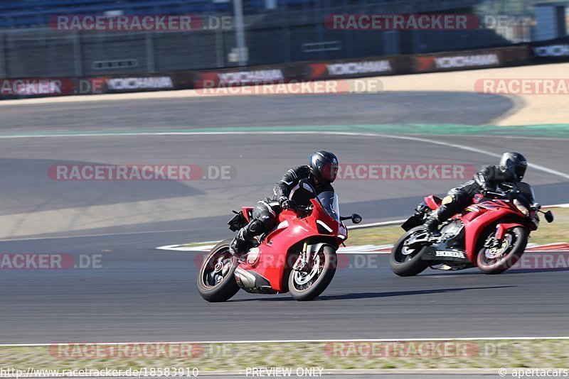 Bild #18583910 - Touristenfahrten Nürburgring Grand-Prix-Strecke (20.08.2022)