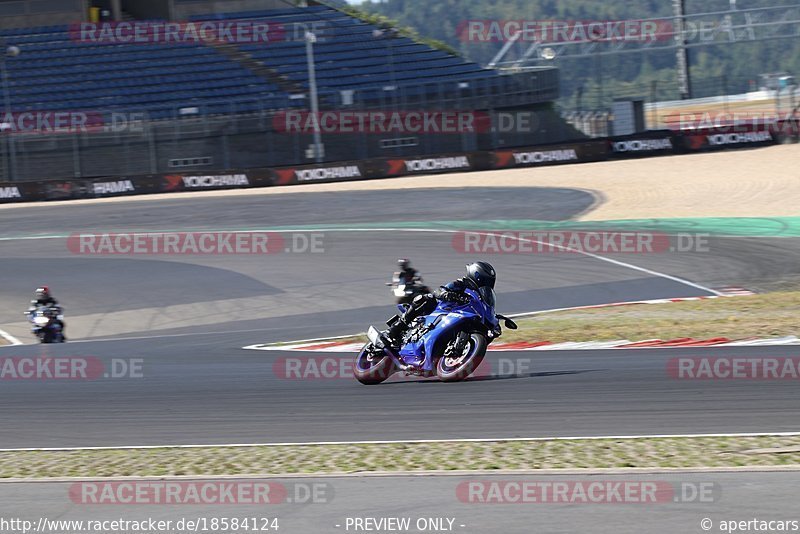 Bild #18584124 - Touristenfahrten Nürburgring Grand-Prix-Strecke (20.08.2022)