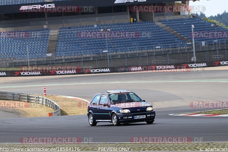 Bild #18584176 - Touristenfahrten Nürburgring Grand-Prix-Strecke (20.08.2022)