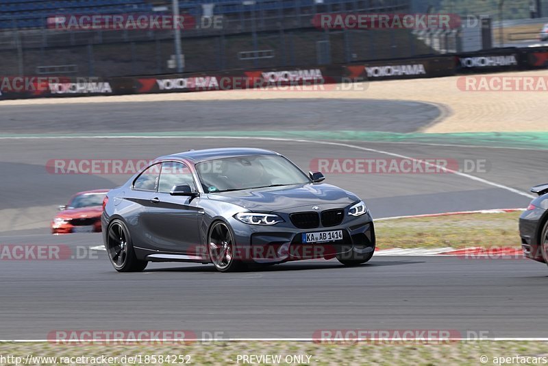 Bild #18584252 - Touristenfahrten Nürburgring Grand-Prix-Strecke (20.08.2022)