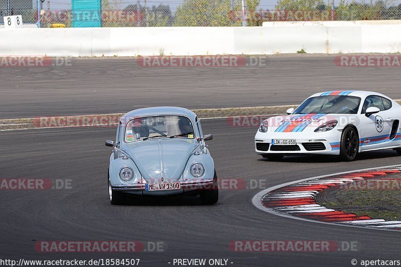 Bild #18584507 - Touristenfahrten Nürburgring Grand-Prix-Strecke (20.08.2022)