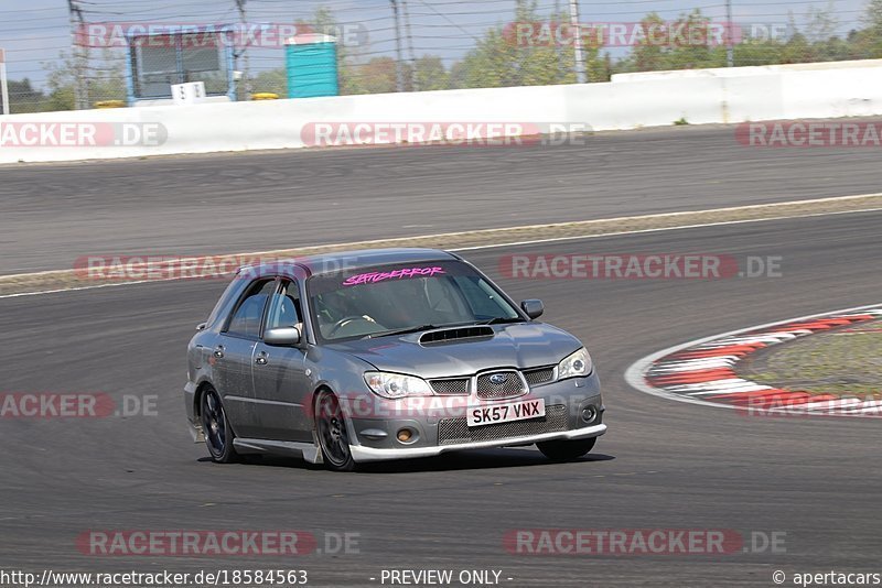 Bild #18584563 - Touristenfahrten Nürburgring Grand-Prix-Strecke (20.08.2022)