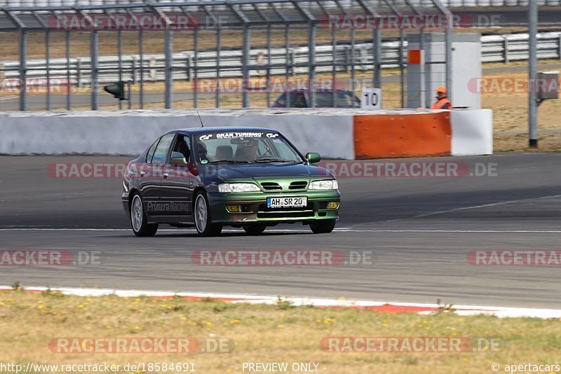 Bild #18584691 - Touristenfahrten Nürburgring Grand-Prix-Strecke (20.08.2022)