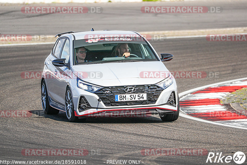 Bild #18591018 - Touristenfahrten Nürburgring Grand-Prix-Strecke (20.08.2022)