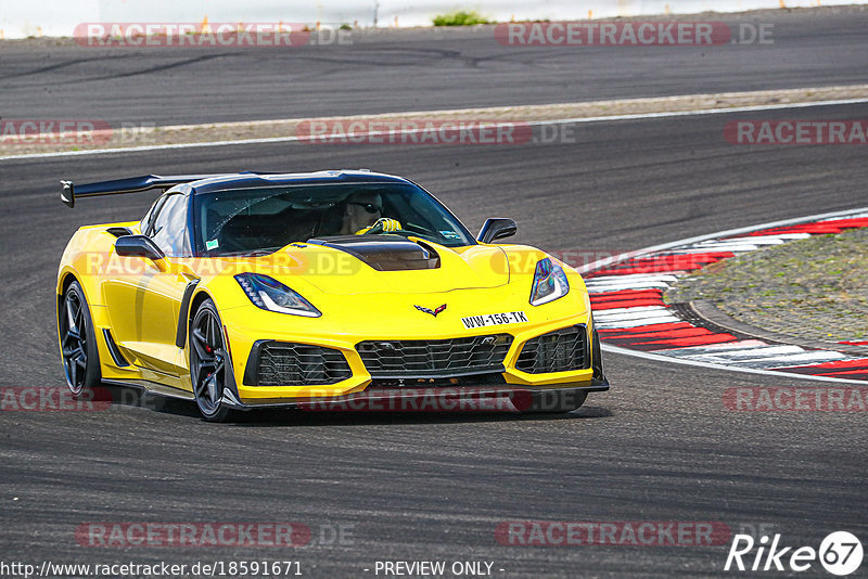 Bild #18591671 - Touristenfahrten Nürburgring Grand-Prix-Strecke (20.08.2022)