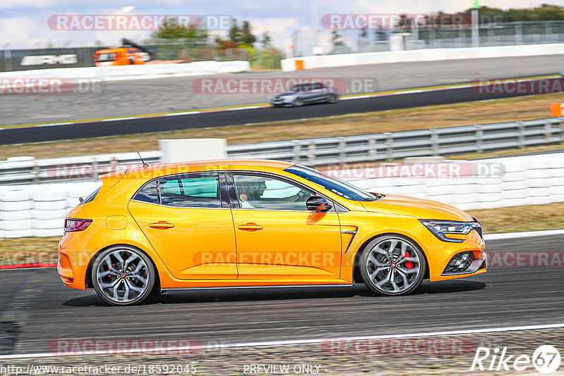 Bild #18592045 - Touristenfahrten Nürburgring Grand-Prix-Strecke (20.08.2022)