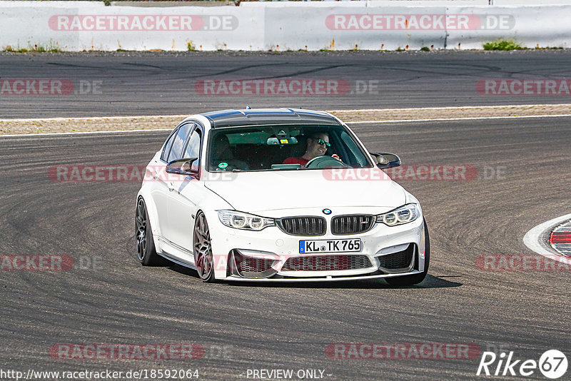 Bild #18592064 - Touristenfahrten Nürburgring Grand-Prix-Strecke (20.08.2022)