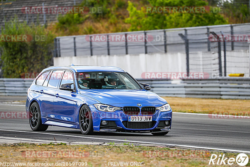 Bild #18597099 - Touristenfahrten Nürburgring Grand-Prix-Strecke (20.08.2022)