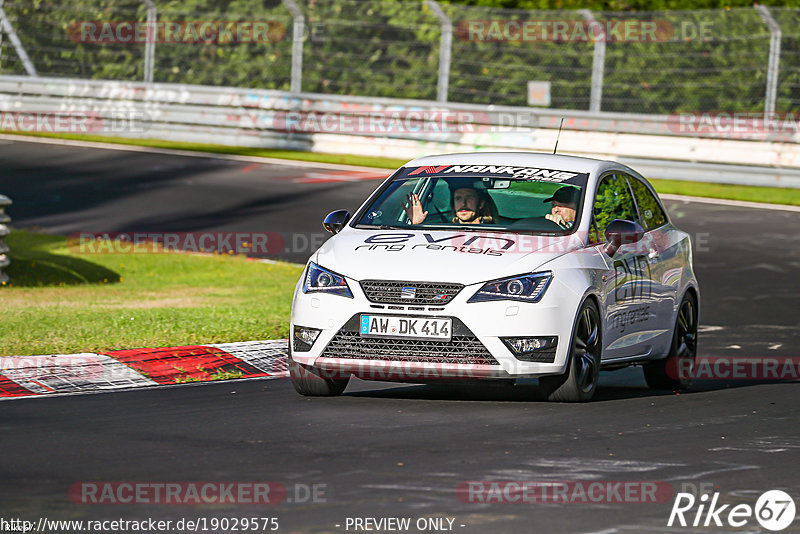 Bild #19029575 - Touristenfahrten Nürburgring Nordschleife (16.09.2022)