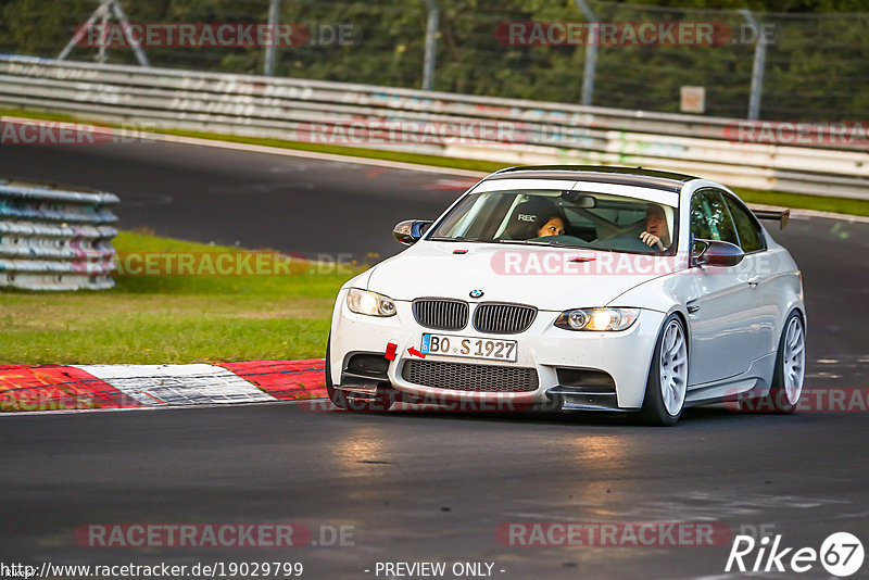 Bild #19029799 - Touristenfahrten Nürburgring Nordschleife (16.09.2022)