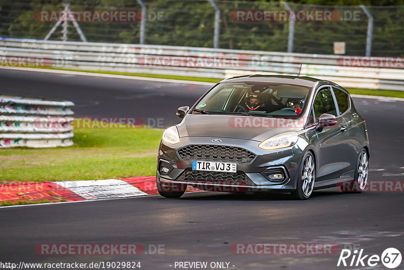 Bild #19029824 - Touristenfahrten Nürburgring Nordschleife (16.09.2022)