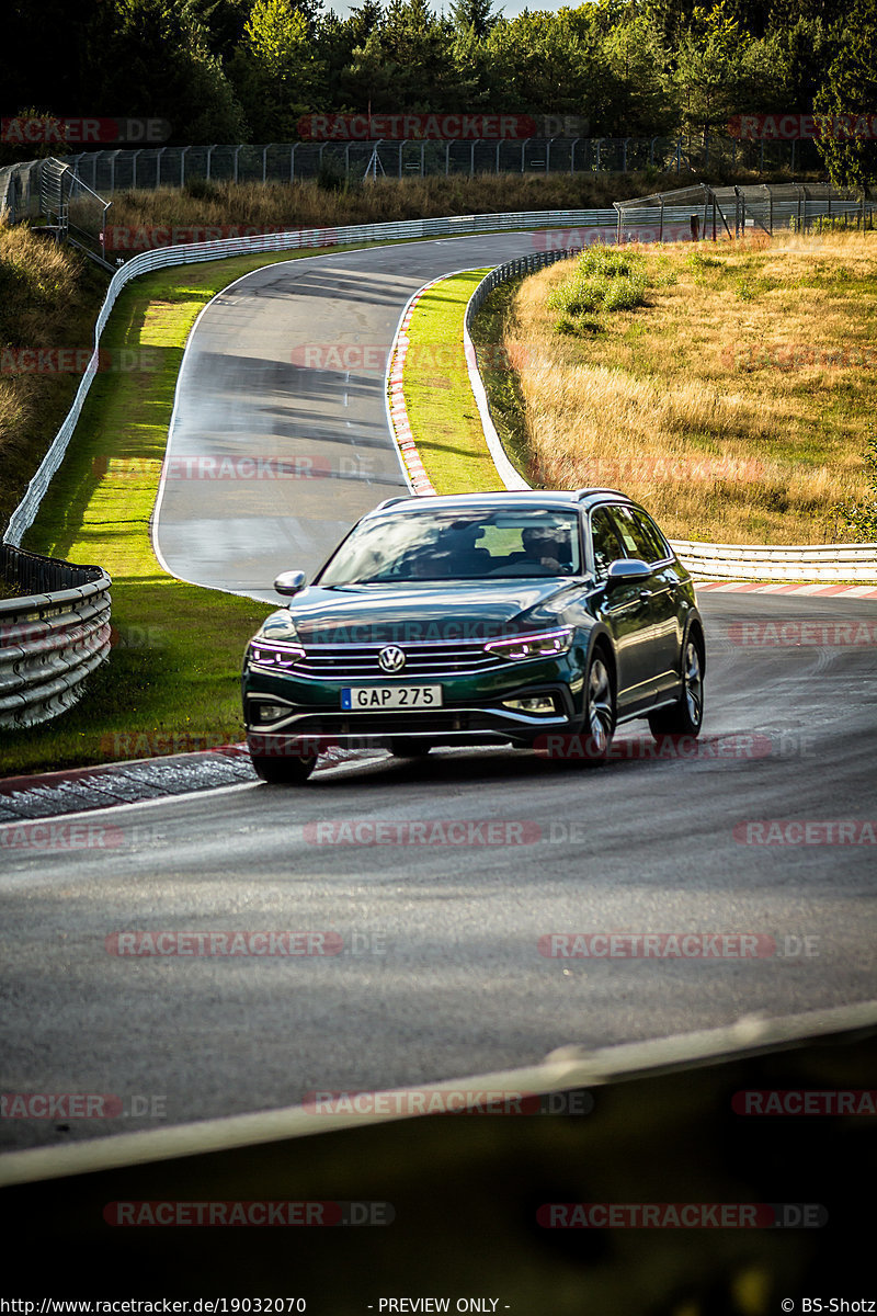 Bild #19032070 - Touristenfahrten Nürburgring Nordschleife (16.09.2022)