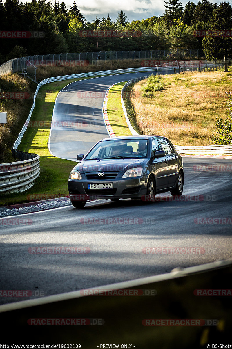 Bild #19032109 - Touristenfahrten Nürburgring Nordschleife (16.09.2022)