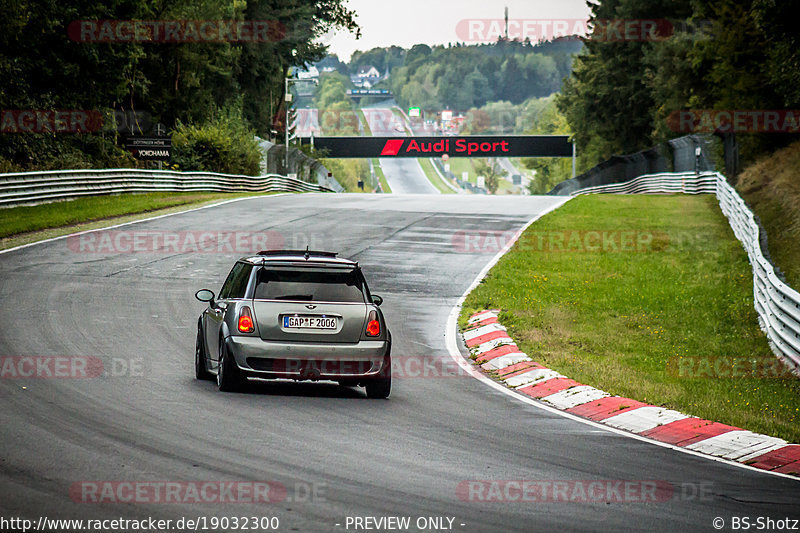 Bild #19032300 - Touristenfahrten Nürburgring Nordschleife (16.09.2022)