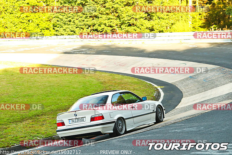 Bild #19032717 - Touristenfahrten Nürburgring Nordschleife (16.09.2022)