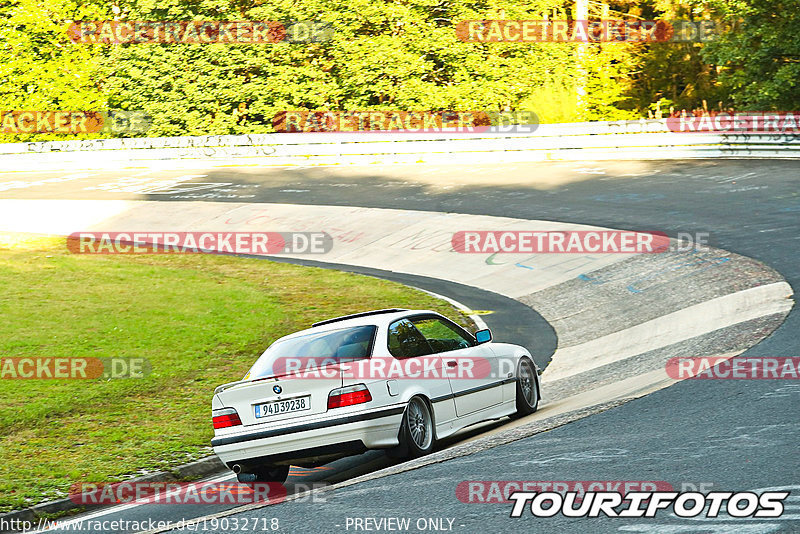 Bild #19032718 - Touristenfahrten Nürburgring Nordschleife (16.09.2022)