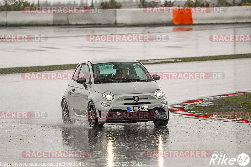 Bild #19031417 - Touristenfahrten Nürburgring Grand-Prix-Strecke (16.09.2022)