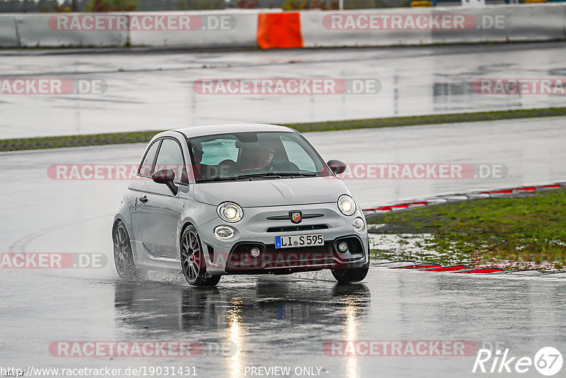 Bild #19031431 - Touristenfahrten Nürburgring Grand-Prix-Strecke (16.09.2022)