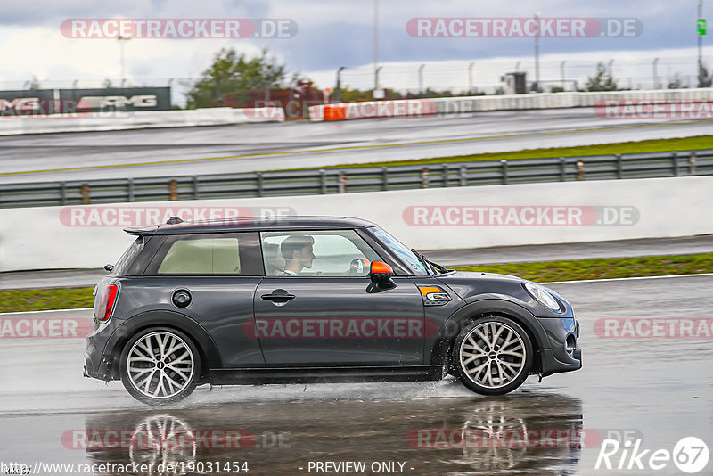 Bild #19031454 - Touristenfahrten Nürburgring Grand-Prix-Strecke (16.09.2022)