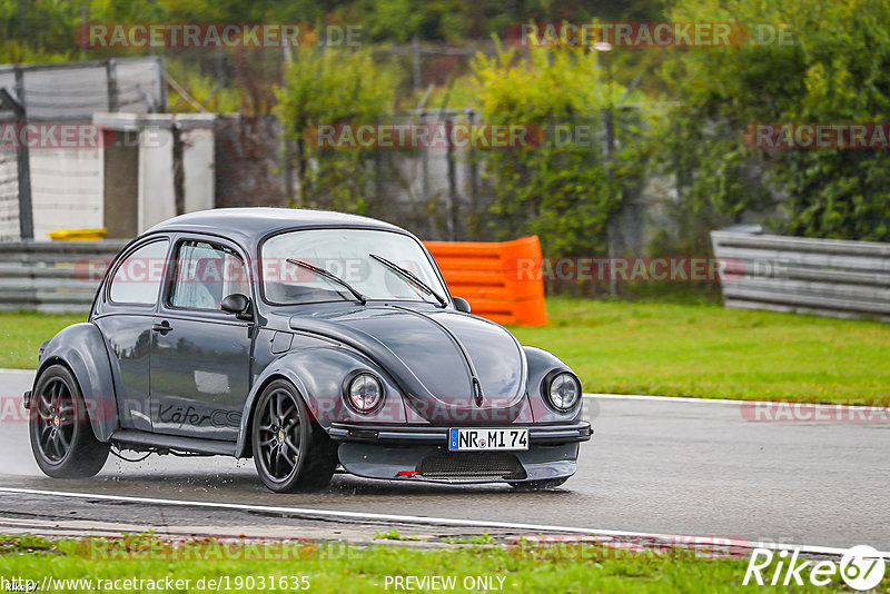 Bild #19031635 - Touristenfahrten Nürburgring Grand-Prix-Strecke (16.09.2022)