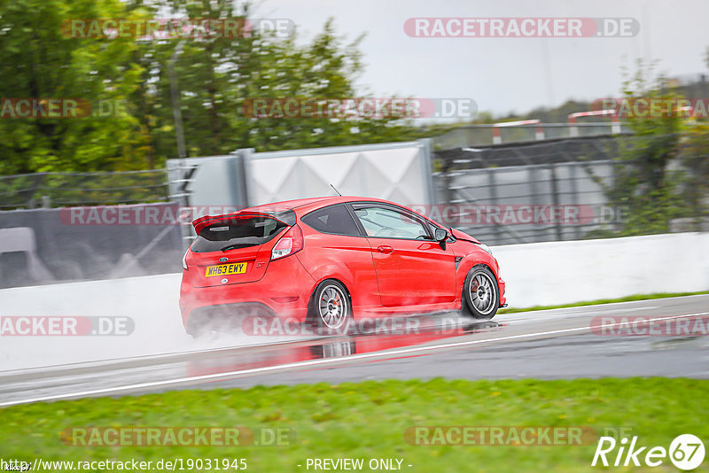 Bild #19031945 - Touristenfahrten Nürburgring Grand-Prix-Strecke (16.09.2022)