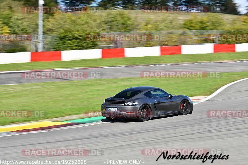 Bild #19252898 - Touristenfahrten Nürburgring Grandprix (30.09.2022)