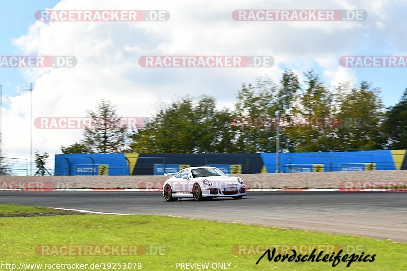 Bild #19253079 - Touristenfahrten Nürburgring Grandprix (30.09.2022)