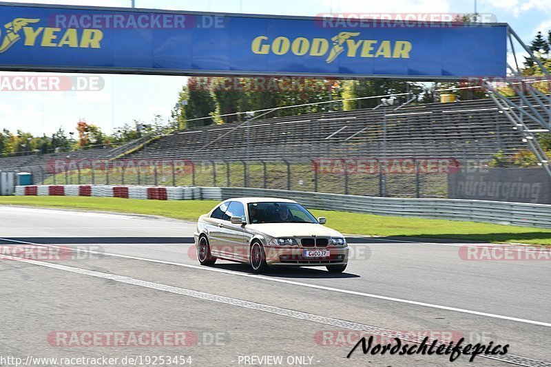 Bild #19253454 - Touristenfahrten Nürburgring Grandprix (30.09.2022)