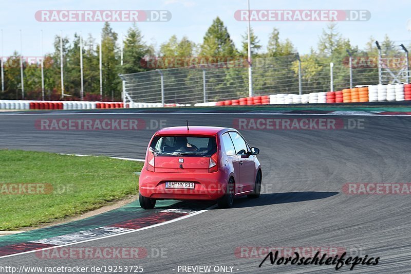 Bild #19253725 - Touristenfahrten Nürburgring Grandprix (30.09.2022)