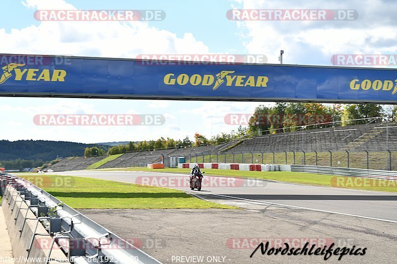 Bild #19254480 - Touristenfahrten Nürburgring Grandprix (30.09.2022)