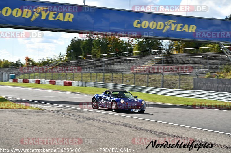 Bild #19255488 - Touristenfahrten Nürburgring Grandprix (30.09.2022)