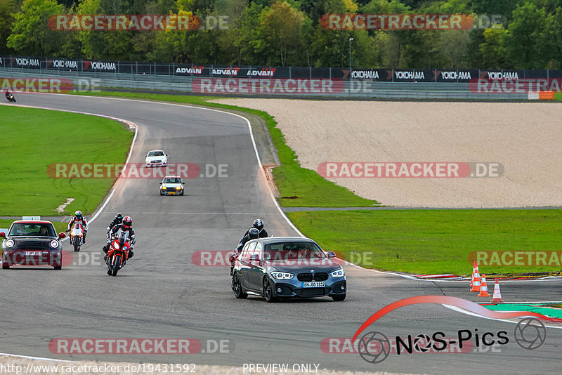 Bild #19431592 - Touristenfahrten Nürburgring Grandprix (03.10.2022)