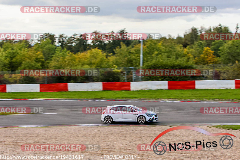 Bild #19431617 - Touristenfahrten Nürburgring Grandprix (03.10.2022)