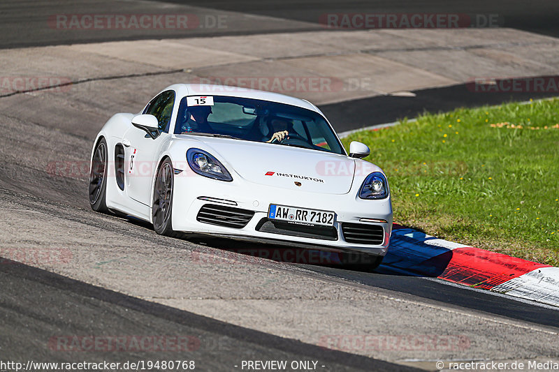 Bild #19480768 - SPORTFAHRERTRAINING NORDSCHLEIFE XL (04.10.2022)