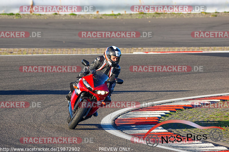 Bild #19872902 - Touristenfahrten Nürburgring Grand-Prix-Strecke (01.11.2022) 