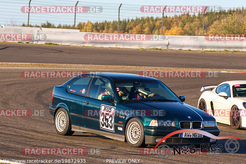 Bild #19872935 - Touristenfahrten Nürburgring Grand-Prix-Strecke (01.11.2022) 