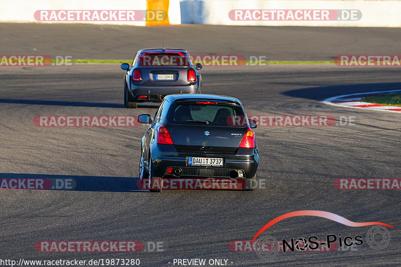 Bild #19873280 - Touristenfahrten Nürburgring Grand-Prix-Strecke (01.11.2022) 