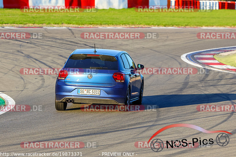 Bild #19873371 - Touristenfahrten Nürburgring Grand-Prix-Strecke (01.11.2022) 