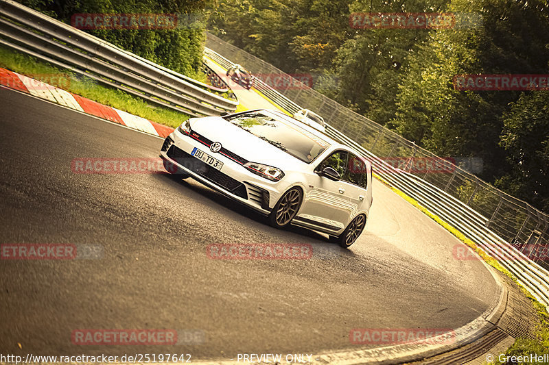 Bild #25197642 - Touristenfahrten Nürburgring Nordschleife (30.09.2023)