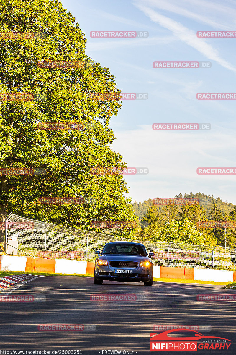 Bild #25003251 - Touristenfahrten Nürburgring Nordschleife (01.10.2023)