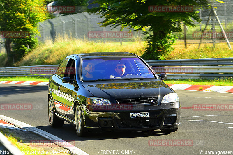 Bild #25007924 - Touristenfahrten Nürburgring Nordschleife (01.10.2023)