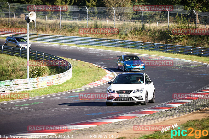 Bild #25045963 - Touristenfahrten Nürburgring Nordschleife (02.10.2023)